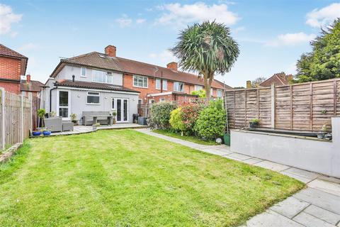 3 bedroom end of terrace house for sale, Titchfield Road, Carshalton SM5