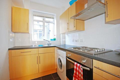 2 bedroom flat to rent, Euston Road, London NW1