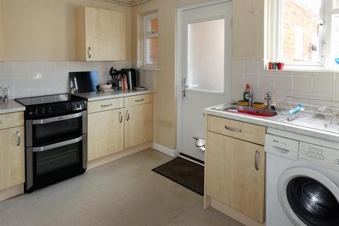 2 bedroom apartment for sale, Walders Road, Rustington BN16