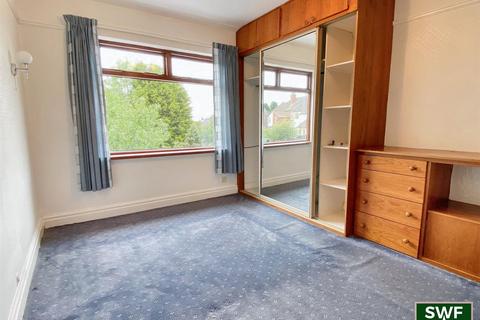 98 Swan Bank, Penn, Wolverhampton, WV4 5PZ