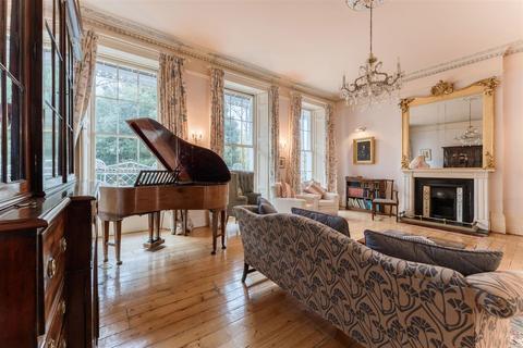 18 West Mall, Clifton, Bristol, BS8 4BQ