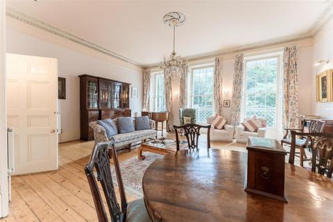 18 West Mall, Clifton, Bristol, BS8 4BQ