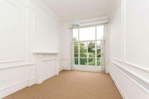 1 bedroom apartment to rent, Hamilton Terrace, London NW8