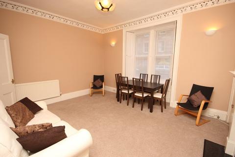 2 bedroom flat to rent, Livingstone Place