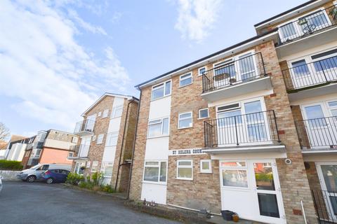 2 bedroom flat to rent, St Helena Court, Mill Road