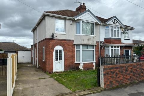 3 bedroom semi-detached house to rent, Park Road, Thurnscoe, Rotherham
