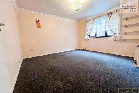 1 bedroom apartment for sale, Chestnut House, Hillwoodgrove, Wickford