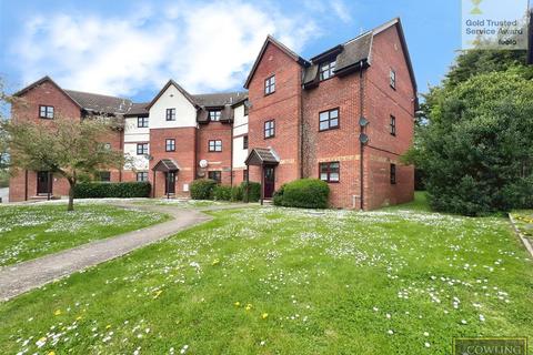 1 bedroom apartment for sale, Chestnut House, Hillwoodgrove, Wickford