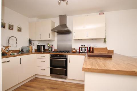 3 bedroom townhouse for sale, Myrtlebury Way, Hill Barton, Exeter