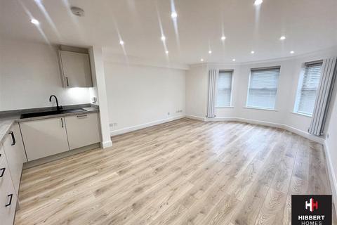 2 bedroom apartment for sale, Gaskell Road, Altrincham WA14