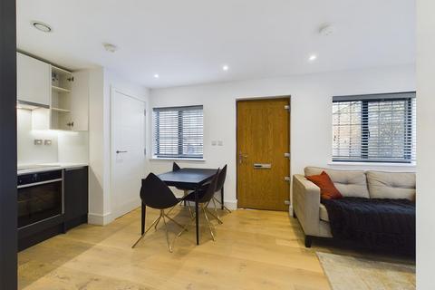 1 bedroom flat to rent, Abbeville Road, London SW4