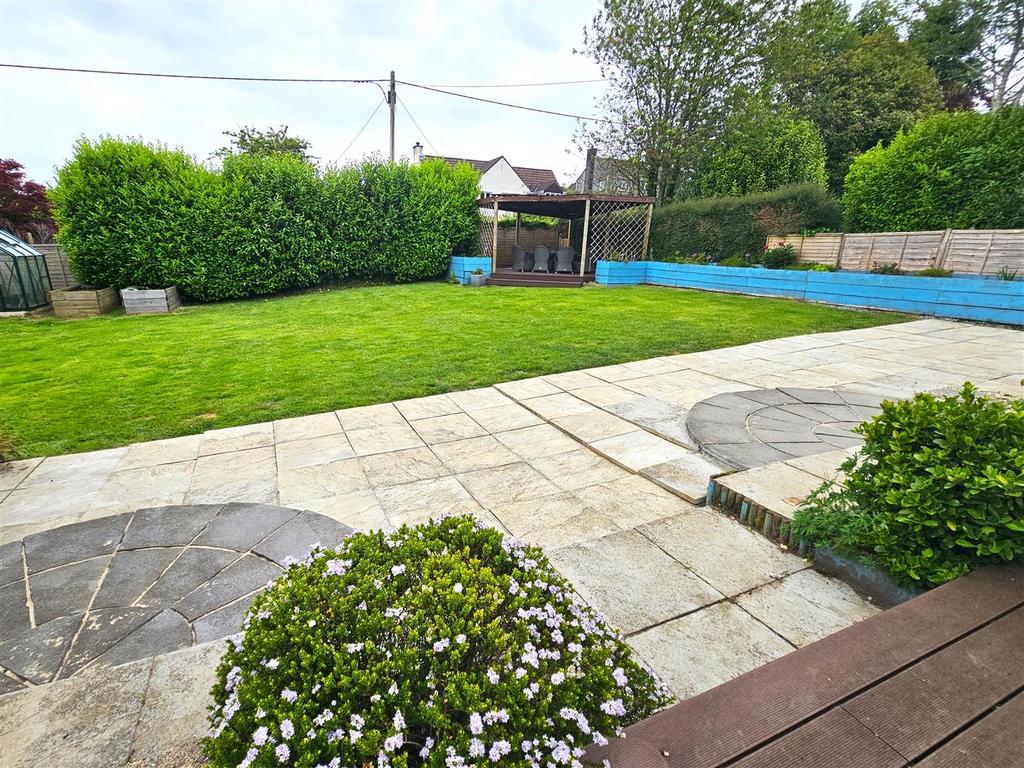 Garden.jpg