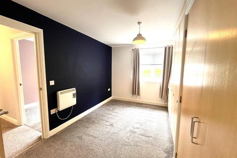 2 bedroom flat to rent, Tomkinson Road, Nuneaton