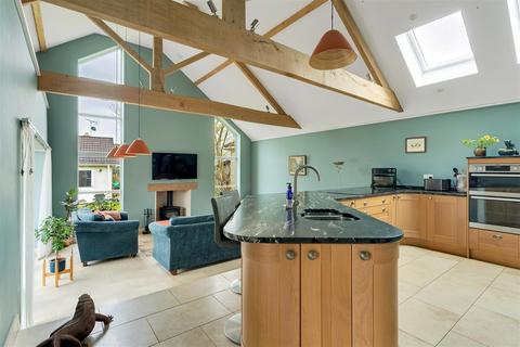 1 Brockleaze, Neston, Corsham, SN13 9TJ