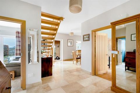 1 Brockleaze, Neston, Corsham, SN13 9TJ