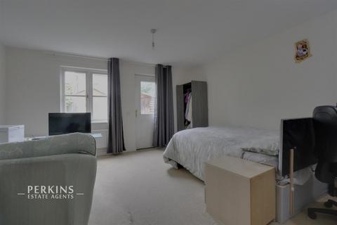 2 bedroom house for sale, Southall, UB1