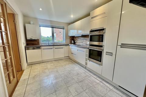 19 Leconfield, Darlington, DL3 8HL