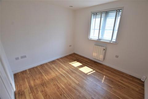 2 bedroom apartment to rent, Padstow Road, Churchward