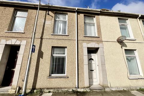 3 bedroom townhouse for sale, George Street, Llanelli