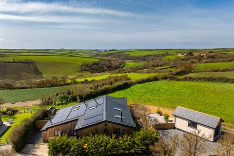 6 bedroom detached house for sale, Lizard Peninsula | South Cornwall
