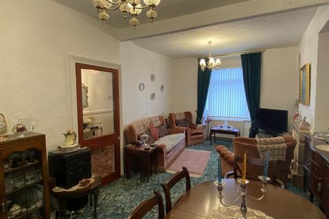 11 Afon Road, Llangennech, Llanelli, SA14 8TS