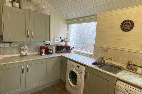 11 Afon Road, Llangennech, Llanelli, SA14 8TS