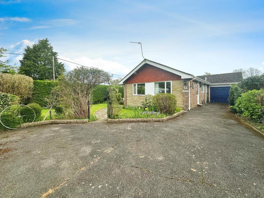 Greenways, Henfield 3 bed bungalow for sale £675,000