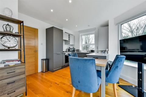 1 bedroom apartment to rent, Barry Avenue, Windsor, Berkshire, SL4