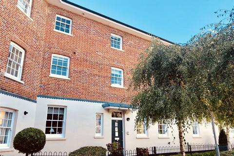 25 Alison Way, Winchester, SO22 5BT