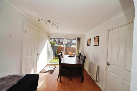 8 Acadia Grove, Hessle, HU13 0AL
