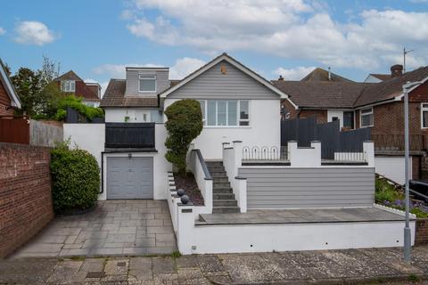 3 bedroom detached house for sale, Ridgway Close