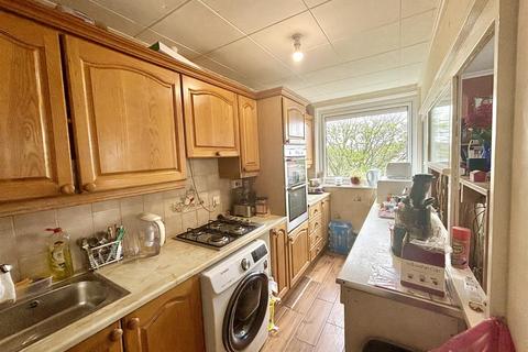 2 bedroom apartment for sale, Jones Close, Southend-On-Sea