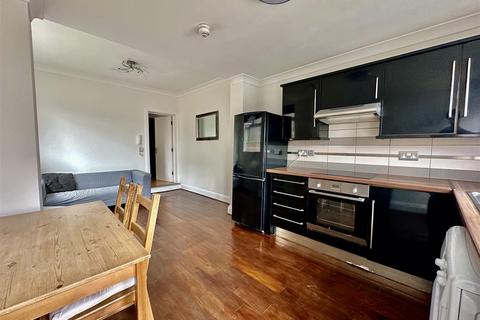 1 bedroom flat to rent, Penylan Road, Cardiff CF24