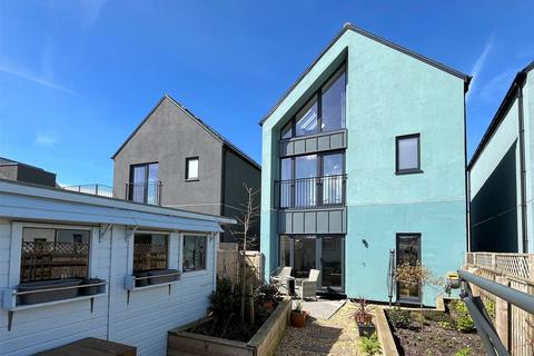 4 bedroom detached house for sale, Wheal Arthur Road, Carluddon, St. Austell, Cornwall, PL26