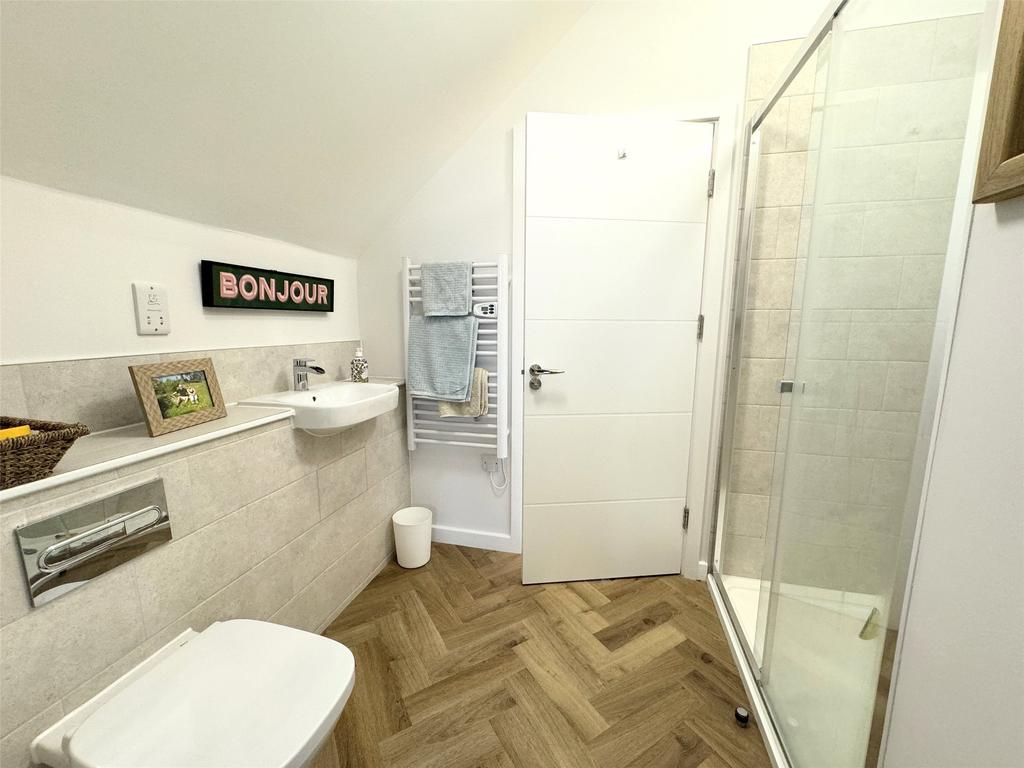 Ensuite