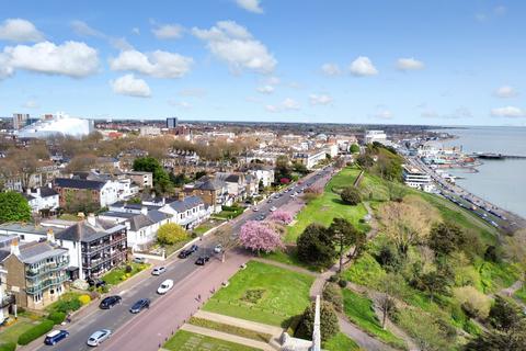 3 bedroom apartment for sale, Clifftown Parade, Southend-on-Sea SS1