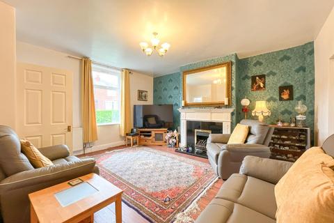 3 bedroom terraced house for sale, Overthorpe Road, Thornhill Dewsbury, West Yorkshire
