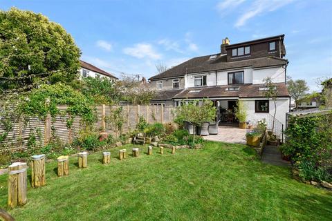 9 Carr Lane, Rawdon, Leeds, LS19 6PD