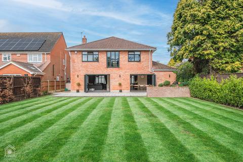 43 Keith Road, Talbot Woods, Bournemouth, BH3 7DS