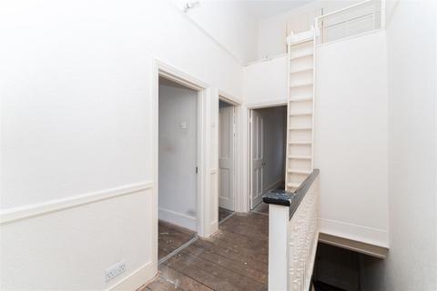 24 Beaconsfield Road, London, W5 5JE
