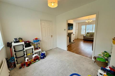 17 Edgecombe Drive, Darlington, DL3 9DL