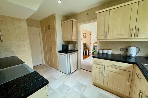17 Edgecombe Drive, Darlington, DL3 9DL