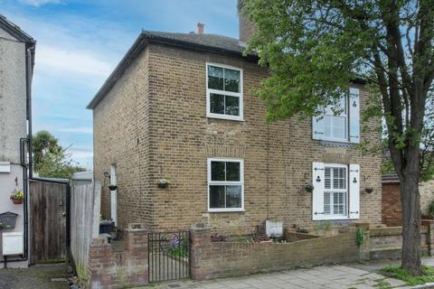 7 Freelands Grove, Bromley, BR1 3LH