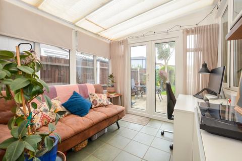 7 Freelands Grove, Bromley, BR1 3LH