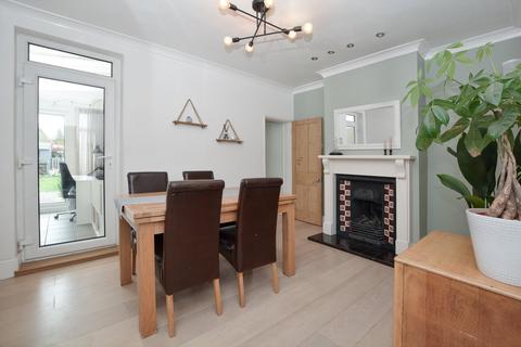 7 Freelands Grove, Bromley, BR1 3LH