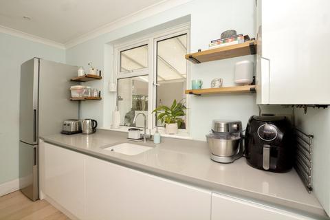 7 Freelands Grove, Bromley, BR1 3LH