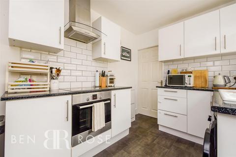 49 Pilling Lane, Chorley, PR7 3ED