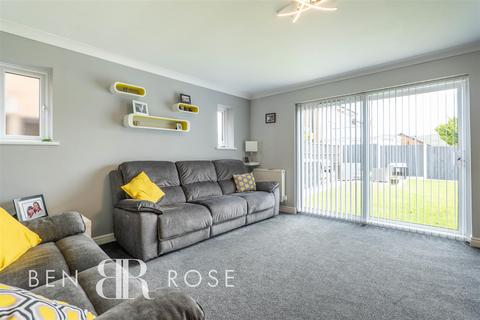 6 Heather Close, Chorley, PR6 0EL