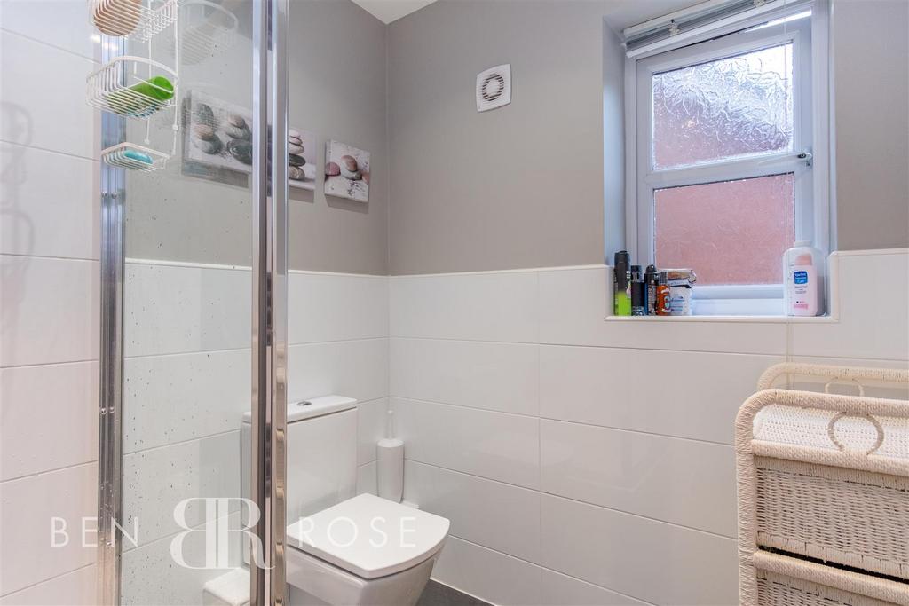 Master Ensuite