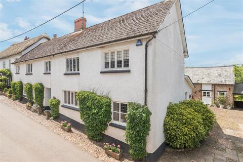 8 bedroom semi-detached house for sale, Fore Street, Kentisbeare, Cullompton